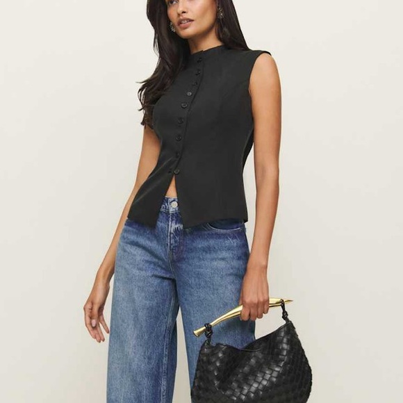 Reformation Lottie Vest Black - Picture 4 of 7